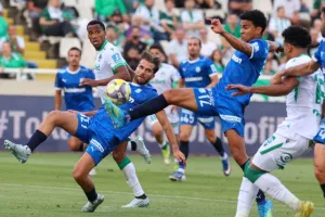 Ομόνοια-Απόλλων: Τελευταία παράσταση με 5αρα! (φώτος)