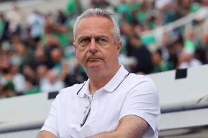 Ταραπουλούζης για Σεμέδο, Μαέ και προγραμματισμό