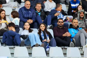 (Φώτος) O κόσμος στο "Αλφαμέγα"