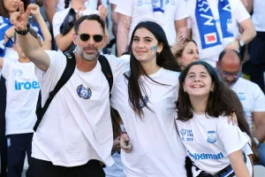 ΦΩΤΟΡΕΠΟΡΤΑΖ από τις κερκίδες Απόλλωνα και Πάφου