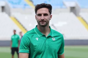 Ομόνοια-Απόλλων: Τελευταία παράσταση με 5αρα! (φώτος)