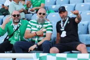 Ομόνοια-Απόλλων: Τελευταία παράσταση με 5αρα! (φώτος)