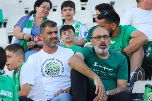Ομόνοια-Απόλλων: Τελευταία παράσταση με 5αρα! (φώτος)
