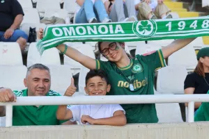 Ομόνοια-Απόλλων: Τελευταία παράσταση με 5αρα! (φώτος)