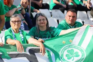 Ομόνοια-Απόλλων: Τελευταία παράσταση με 5αρα! (φώτος)
