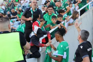 Ομόνοια-Απόλλων: Τελευταία παράσταση με 5αρα! (φώτος)