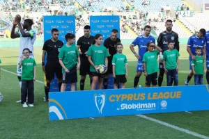 Ομόνοια-Απόλλων: Τελευταία παράσταση με 5αρα! (φώτος)