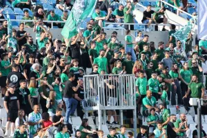 Ομόνοια-Απόλλων: Τελευταία παράσταση με 5αρα! (φώτος)