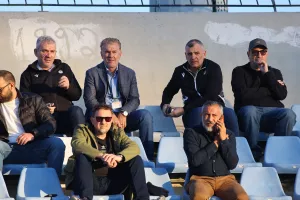 (Φώτος) Με τους Ομονοιάτες ο Παπασταύρου!