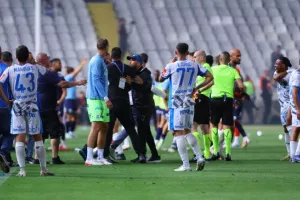 Απόλλων - Πάφος FC: Ο Ζάζα... υπέγραψε το 2ο Κύπελλο!