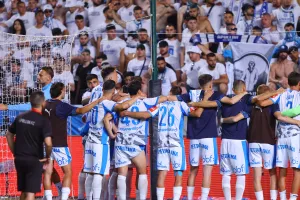 Χειροκρότησαν και χειροκροτήθηκαν...
