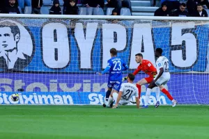 Το ντέρμπι στον Απόλλωνα, στο ντεμπούτο του Σα Πίντο
