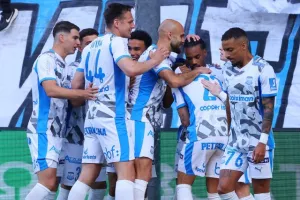 Κλείδωσε Ευρώπη και βλέπει τελικό ο Απόλλωνας / Τέλος… για ΑΠΟΕΛ (φώτος)
