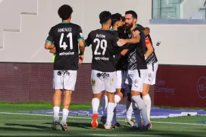 Άρης-ΑΕΚ: Είπε... αντίο στη σεζόν με διπλό / Εφτά γκολ στο ''Αλφαμέγα'' (φώτος)