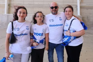 Φωτορεπορτάζ/ Ο κόσμος... έξω απ' το ΓΣΠ