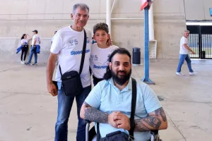 Φωτορεπορτάζ/ Ο κόσμος... έξω απ' το ΓΣΠ