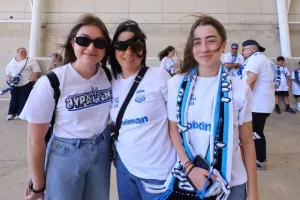 Φωτορεπορτάζ/ Ο κόσμος... έξω απ' το ΓΣΠ