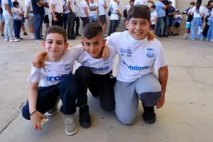 Φωτορεπορτάζ/ Ο κόσμος... έξω απ' το ΓΣΠ