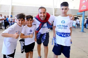 Φωτορεπορτάζ/ Ο κόσμος... έξω απ' το ΓΣΠ
