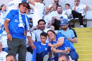 ΦΩΤΟΡΕΠΟΡΤΑΖ από τις κερκίδες Απόλλωνα και Πάφου