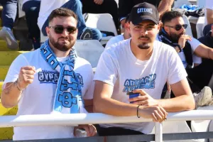 ΦΩΤΟΡΕΠΟΡΤΑΖ από τις κερκίδες Απόλλωνα και Πάφου