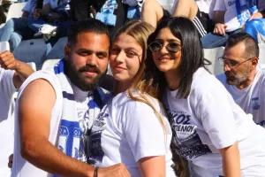 ΦΩΤΟΡΕΠΟΡΤΑΖ από τις κερκίδες Απόλλωνα και Πάφου
