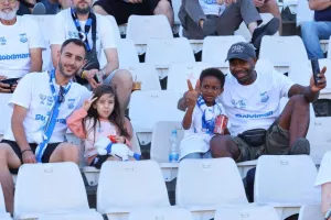 ΦΩΤΟΡΕΠΟΡΤΑΖ από τις κερκίδες Απόλλωνα και Πάφου