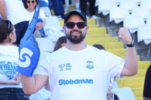 ΦΩΤΟΡΕΠΟΡΤΑΖ από τις κερκίδες Απόλλωνα και Πάφου