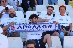 ΦΩΤΟΡΕΠΟΡΤΑΖ από τις κερκίδες Απόλλωνα και Πάφου