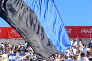 ΦΩΤΟΡΕΠΟΡΤΑΖ από τις κερκίδες Απόλλωνα και Πάφου