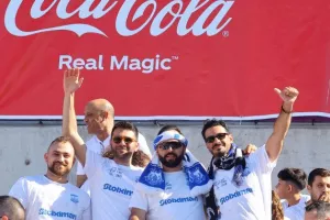 ΦΩΤΟΡΕΠΟΡΤΑΖ από τις κερκίδες Απόλλωνα και Πάφου