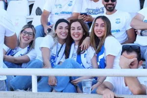 ΦΩΤΟΡΕΠΟΡΤΑΖ από τις κερκίδες Απόλλωνα και Πάφου