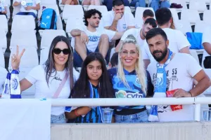 ΦΩΤΟΡΕΠΟΡΤΑΖ από τις κερκίδες Απόλλωνα και Πάφου