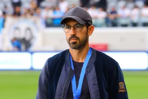 Κάθε φορά… και άλλος