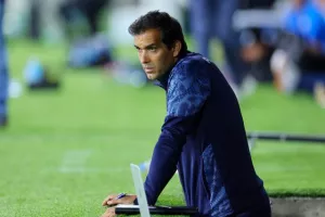 Το ντέρμπι στον Απόλλωνα, στο ντεμπούτο του Σα Πίντο