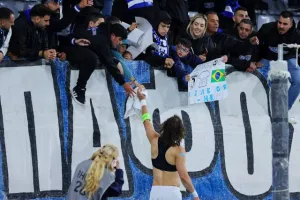 Το ντέρμπι στον Απόλλωνα, στο ντεμπούτο του Σα Πίντο