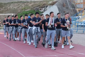 (Φώτος) Αποθέωση για τους... νταμπλούχους
