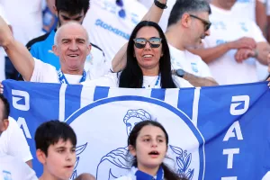 ΦΩΤΟΡΕΠΟΡΤΑΖ από τις κερκίδες Απόλλωνα και Πάφου