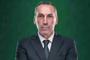 Ανακοίνωσε τους εκλεκτούς ο Δώνης