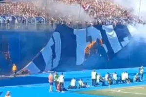 Οπαδοί της Χάιντουκ ντύθηκαν σεκιούριτι και έκαψαν πανό της Ντιναμό! (Βίντεο)