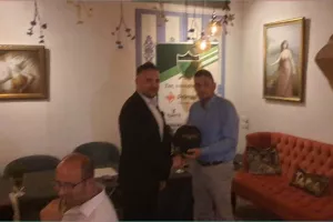 Δώρο... επετειακή μπάλα! (Φώτος)