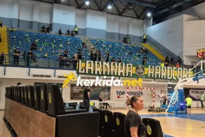 Κάτι... ετοιμάζουν!