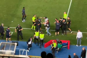 Τρομερή ένταση μετά το γκολ - Αποβλήθηκε ο Σα Πίντο (Βίντεο Kerkida)