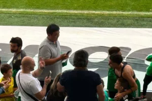Ο Ανδρόνικος... με την φαμίλια (Φώτος Kerkida)