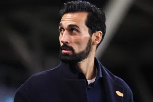 Αρμπελόα: «Ο προπονητής πρέπει να είναι ασπίδα για τους παίκτες του»