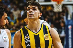 «Χάρη στον Σάρας... δαγκώνουμε όποιον βρεθεί στο γήπεδο»