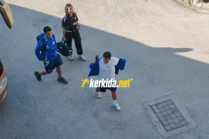 Κλείνει... για Σένσι!