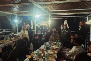 Δείπνο για την ΑΕΛ