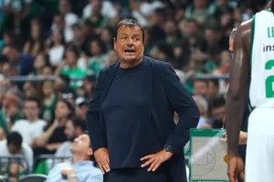 «Αν ήταν ακόμα τραυματίας ο Σλούκας, ίσως να χάναμε και αυτό το παιχνίδι...»