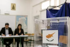 Πώς κατανέμονται οι βουλευτικές έδρες μετά την κάλπη